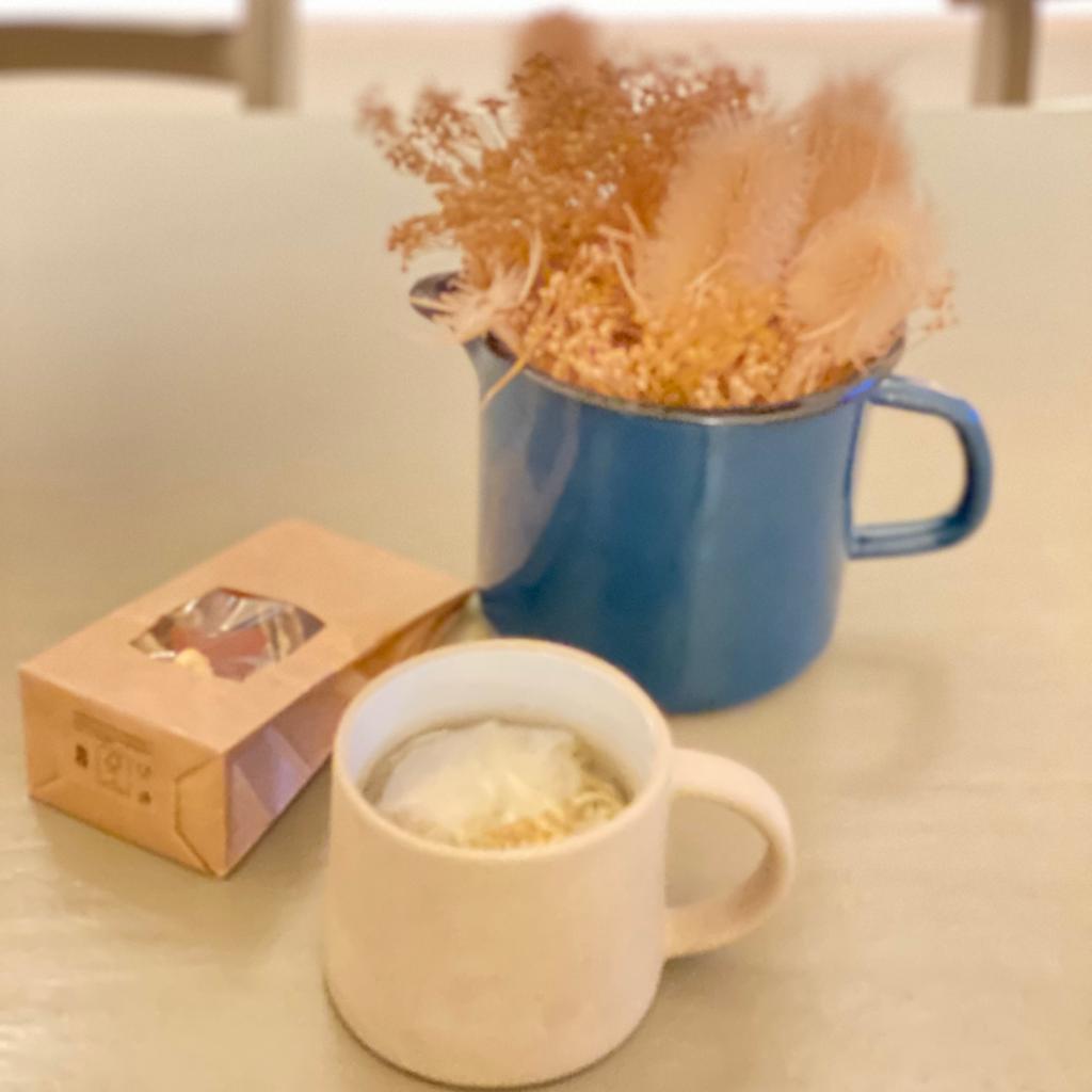 Enjoy this blend as a hot infusion. Warms the body and stimulates blood flow.